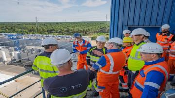 RWE-small-.jpg